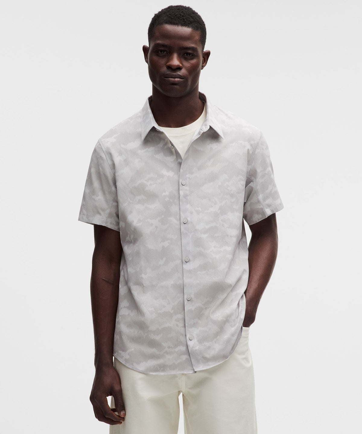 Airing Easy Short-Sleeve Shirt