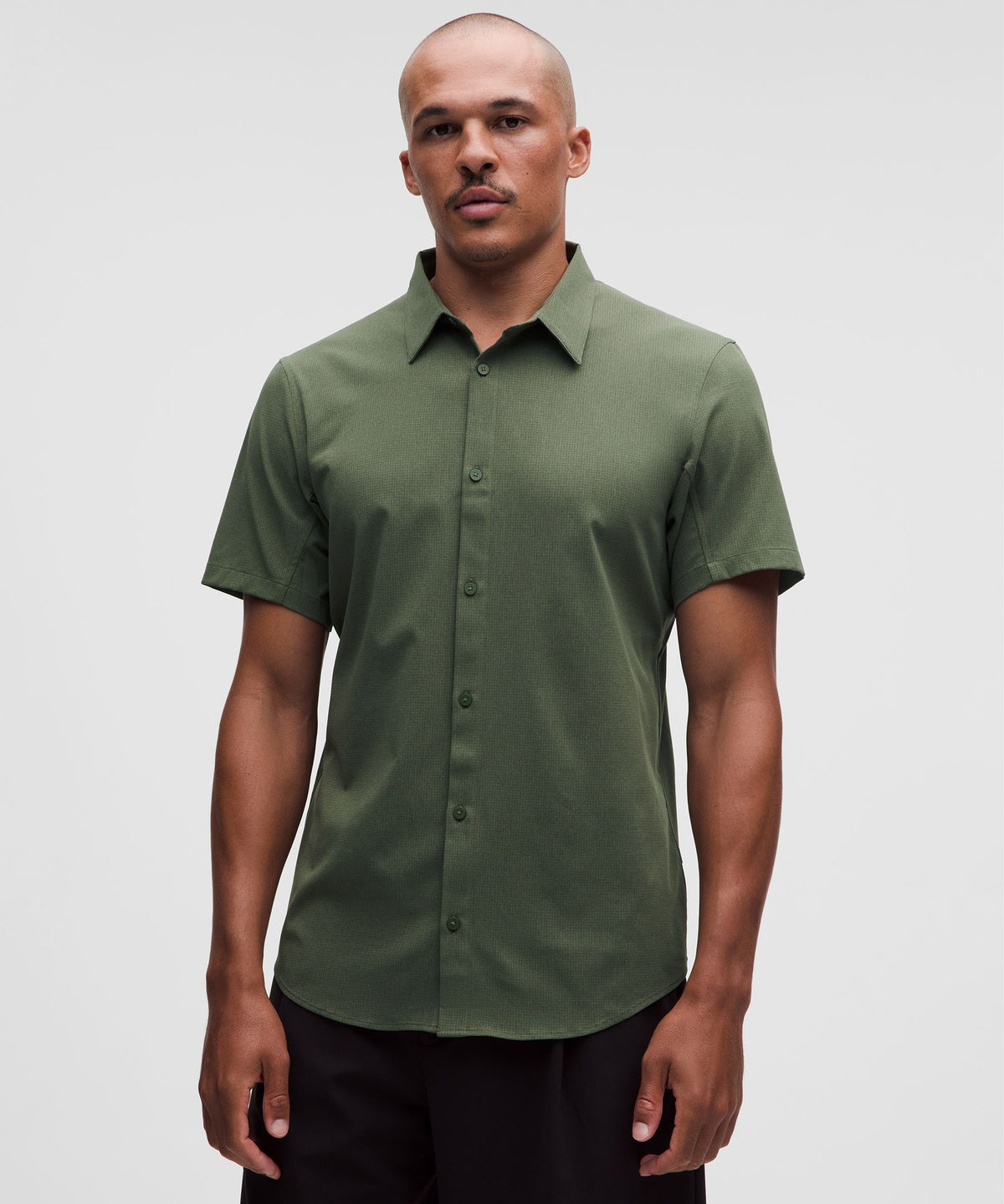 Airing Easy Short-Sleeve Shirt