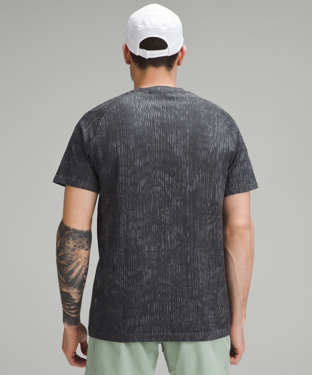 Metal Vent Tech Short-Sleeve ShirtOriginal Slim Fit