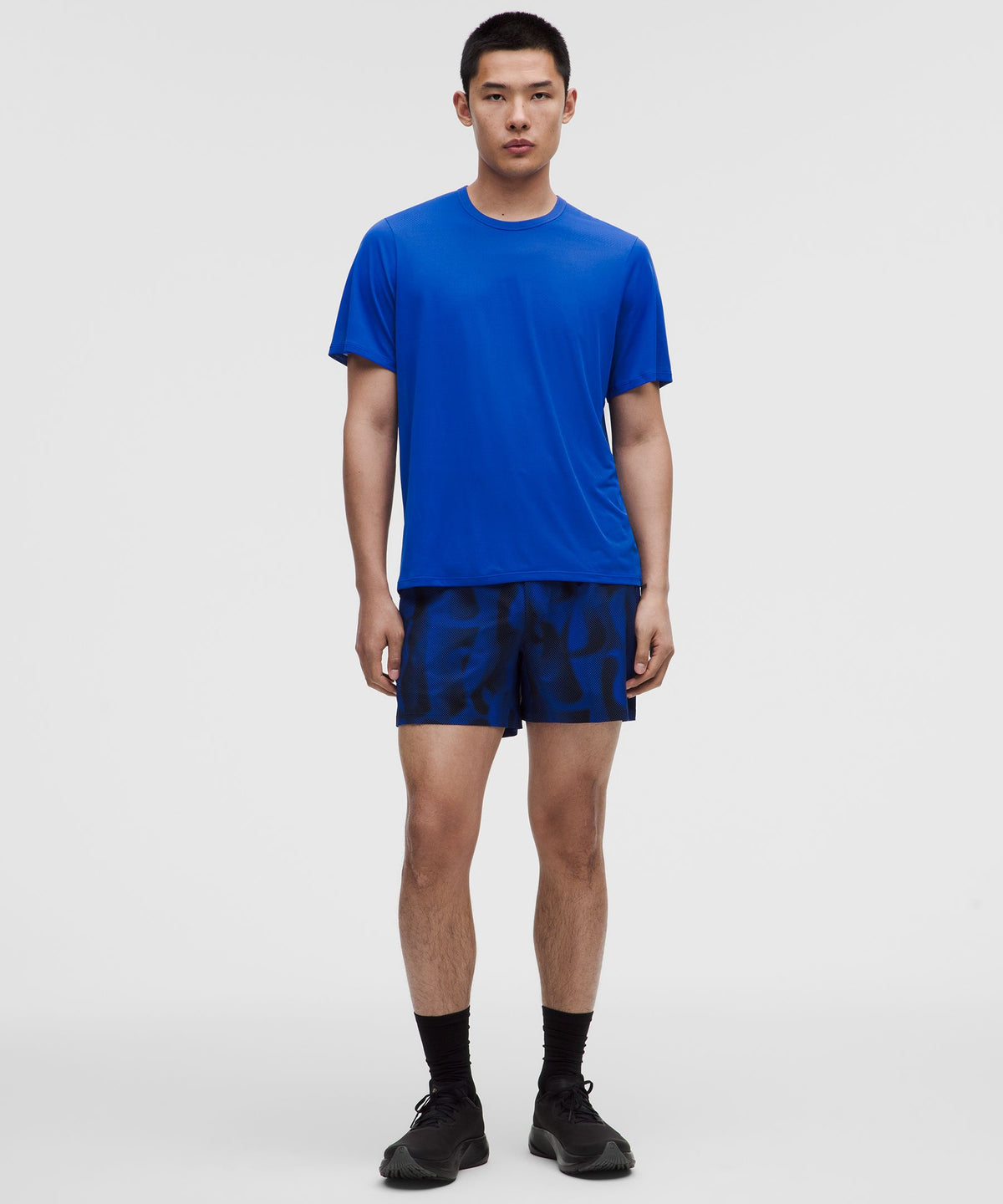 Men's Fast and Free Short-Sleeve ShirtPerforated Stripe