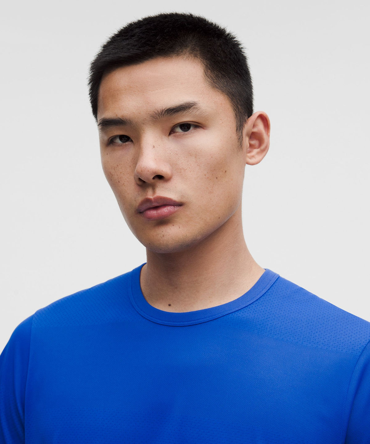 Men's Fast and Free Short-Sleeve ShirtPerforated Stripe