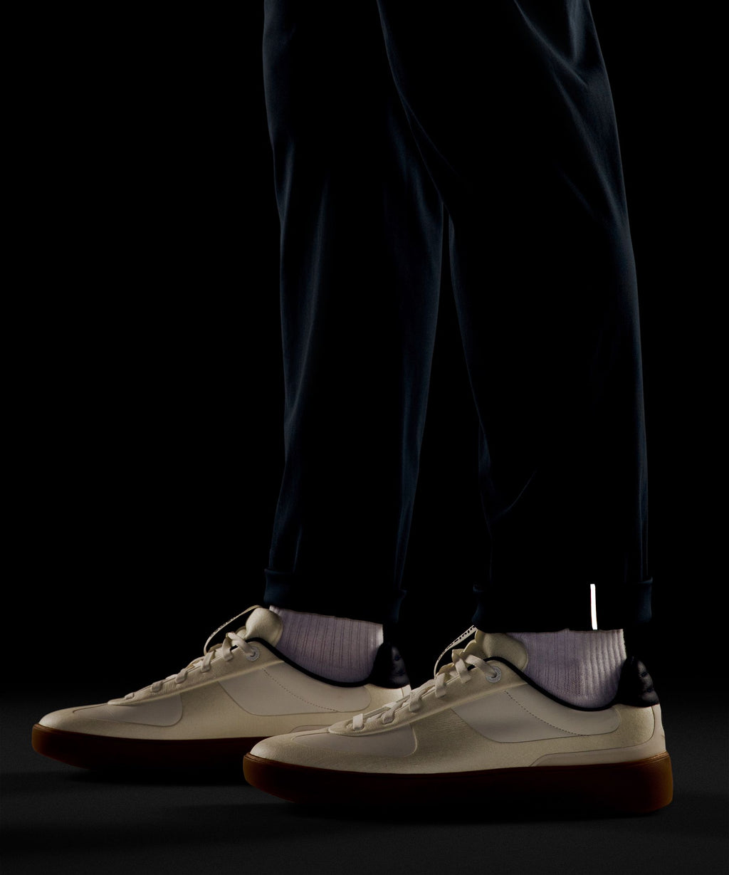 ABC Classic-Fit 5 Pocket Pant 28LWarpstreme