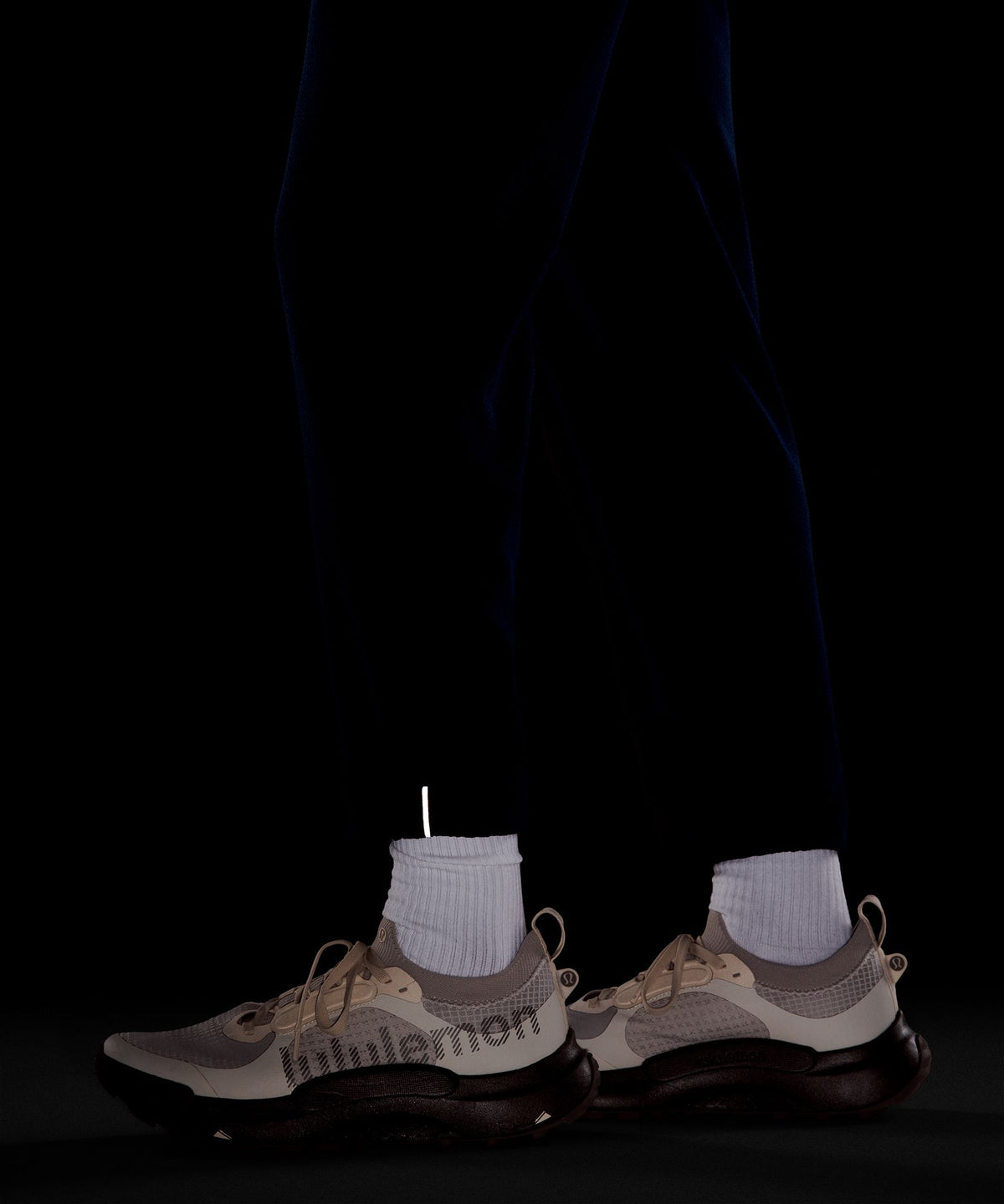 ABC Slim-Fit Trouser 30LTextured WovenAir