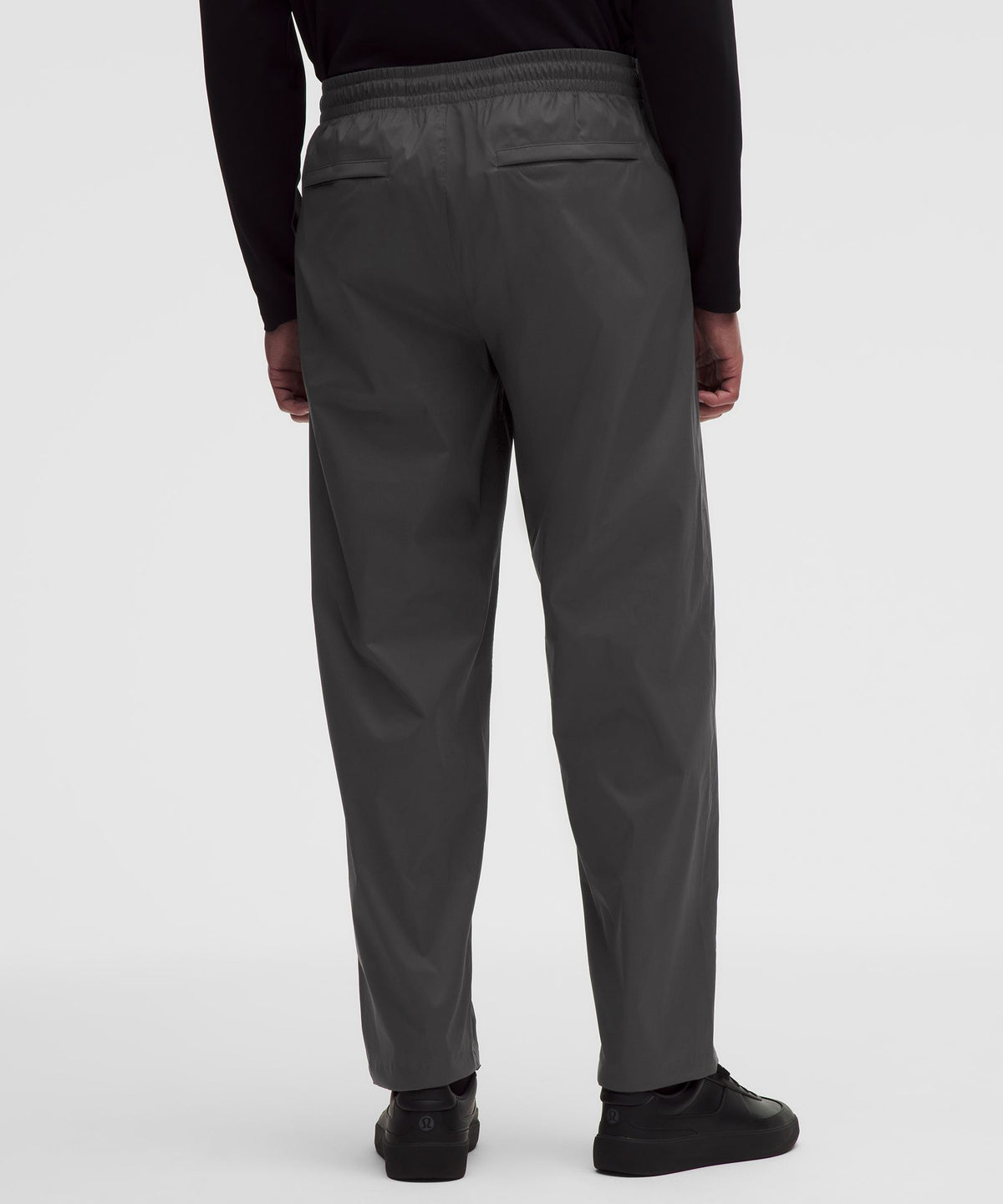 Zero Tucks Relaxed-Fit PantRegular