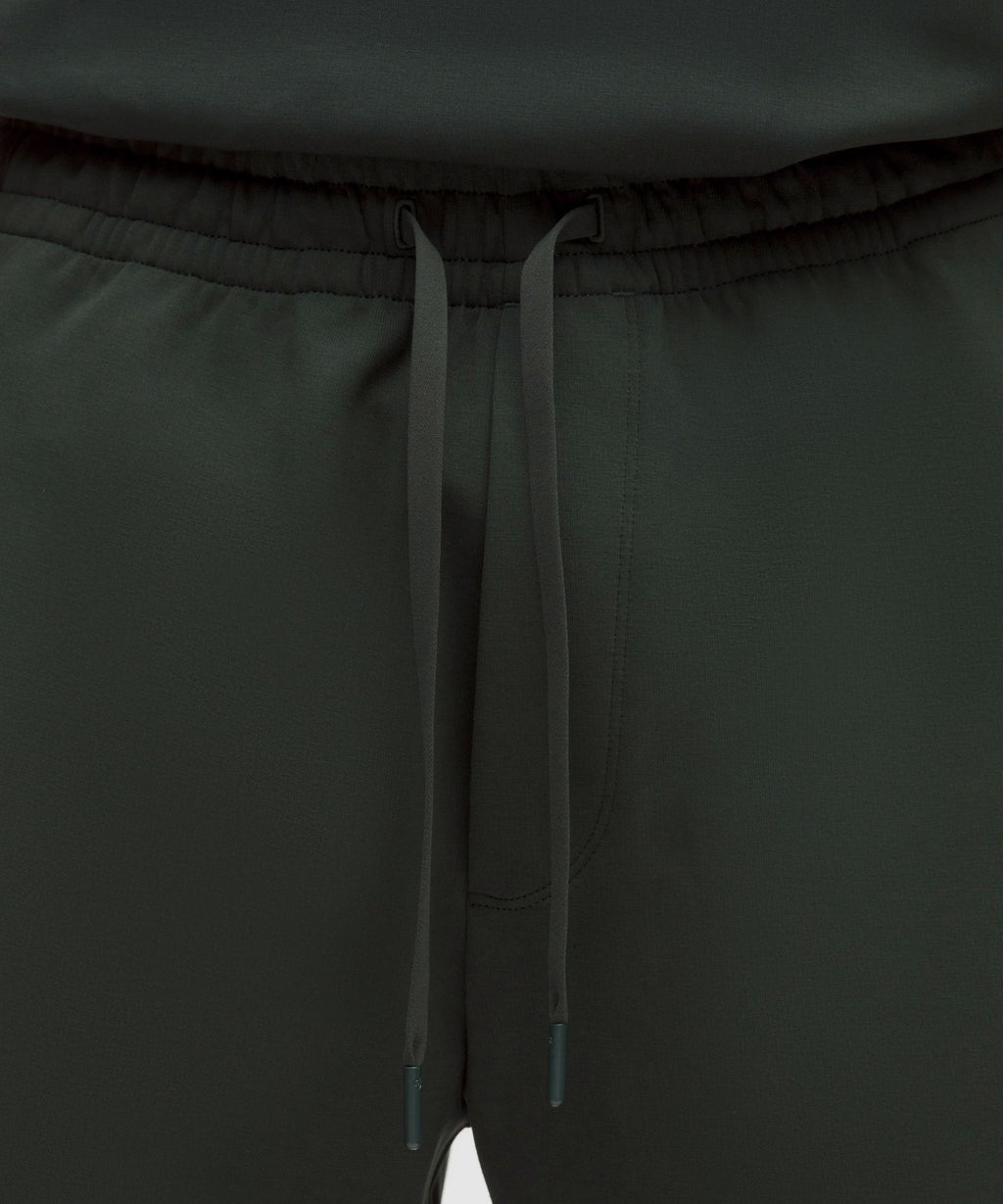 Grand Standard Short 8"