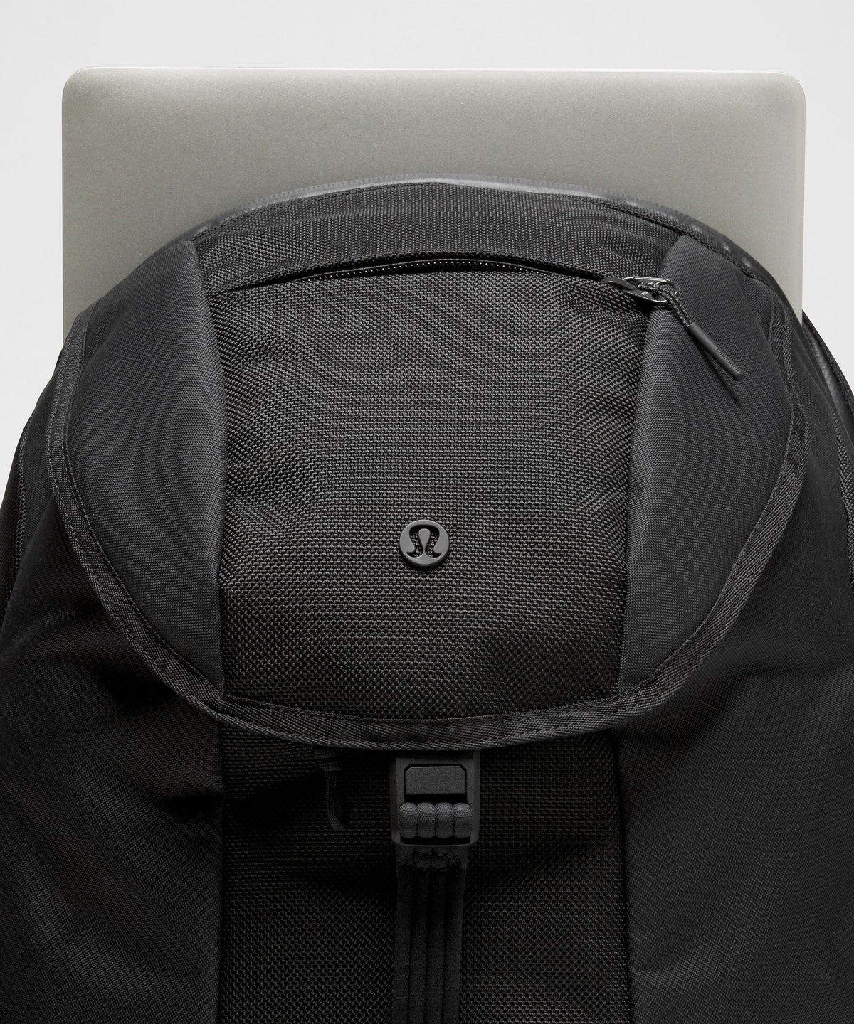 Daily Dispatch Backpack 28L