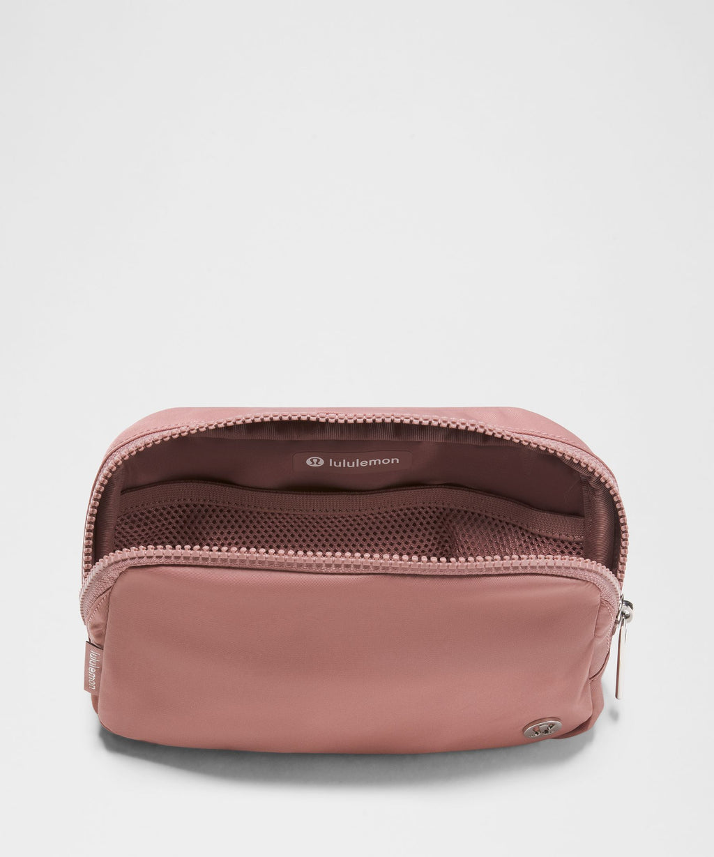 Everywhere Belt Bag 1L