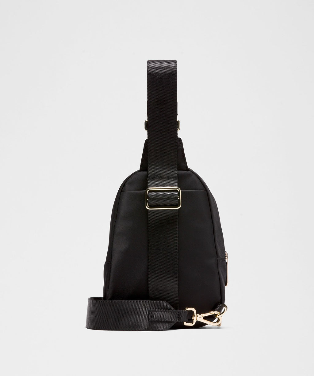 Everywhere Sling Bag Small 2L