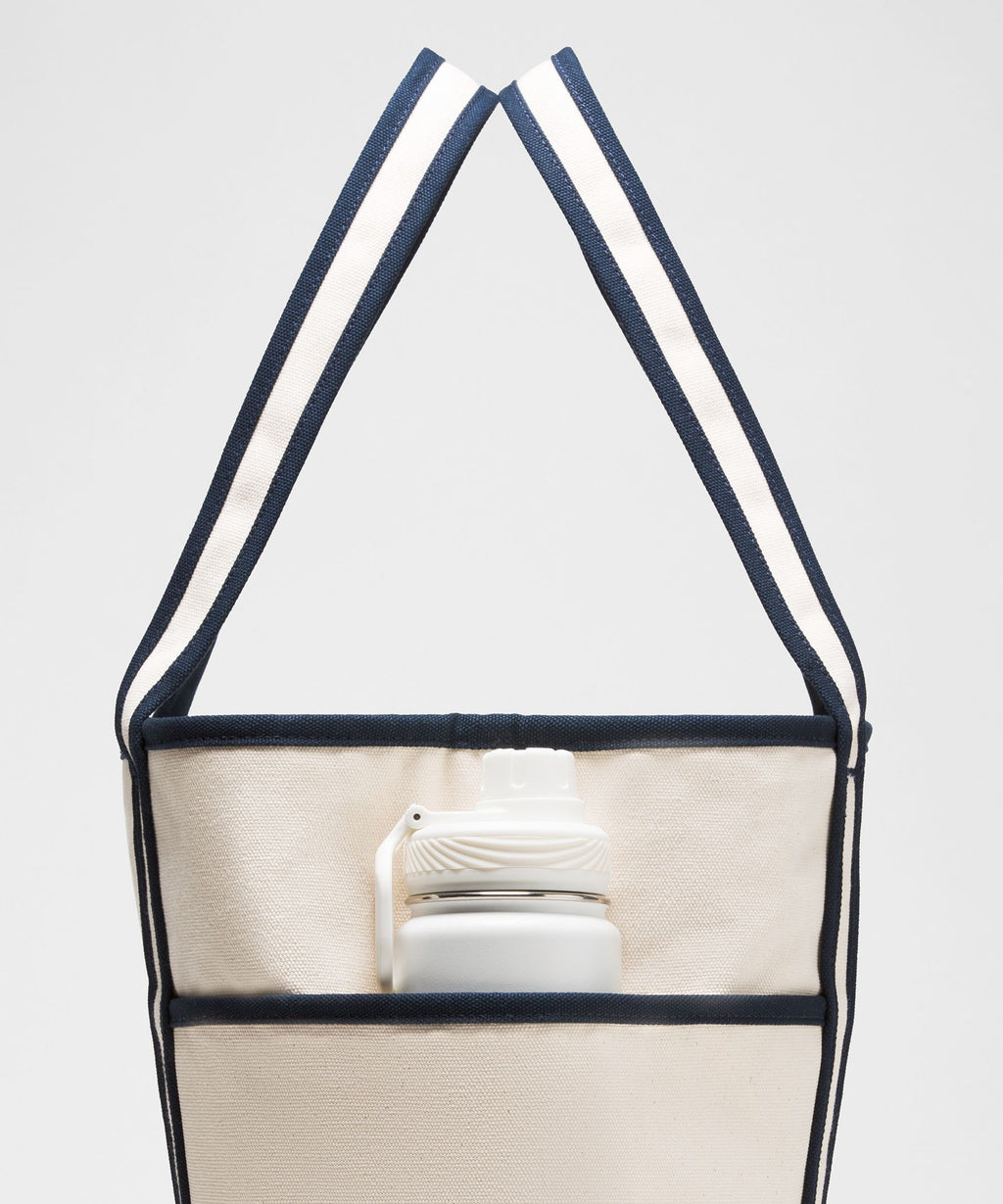 Daily Multi-Pocket Zip-Top Tote Bag 18L
