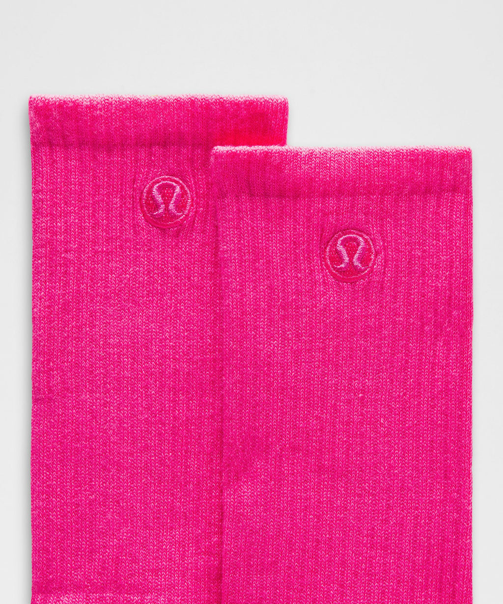 Unisex Daily Essential Crew Socks