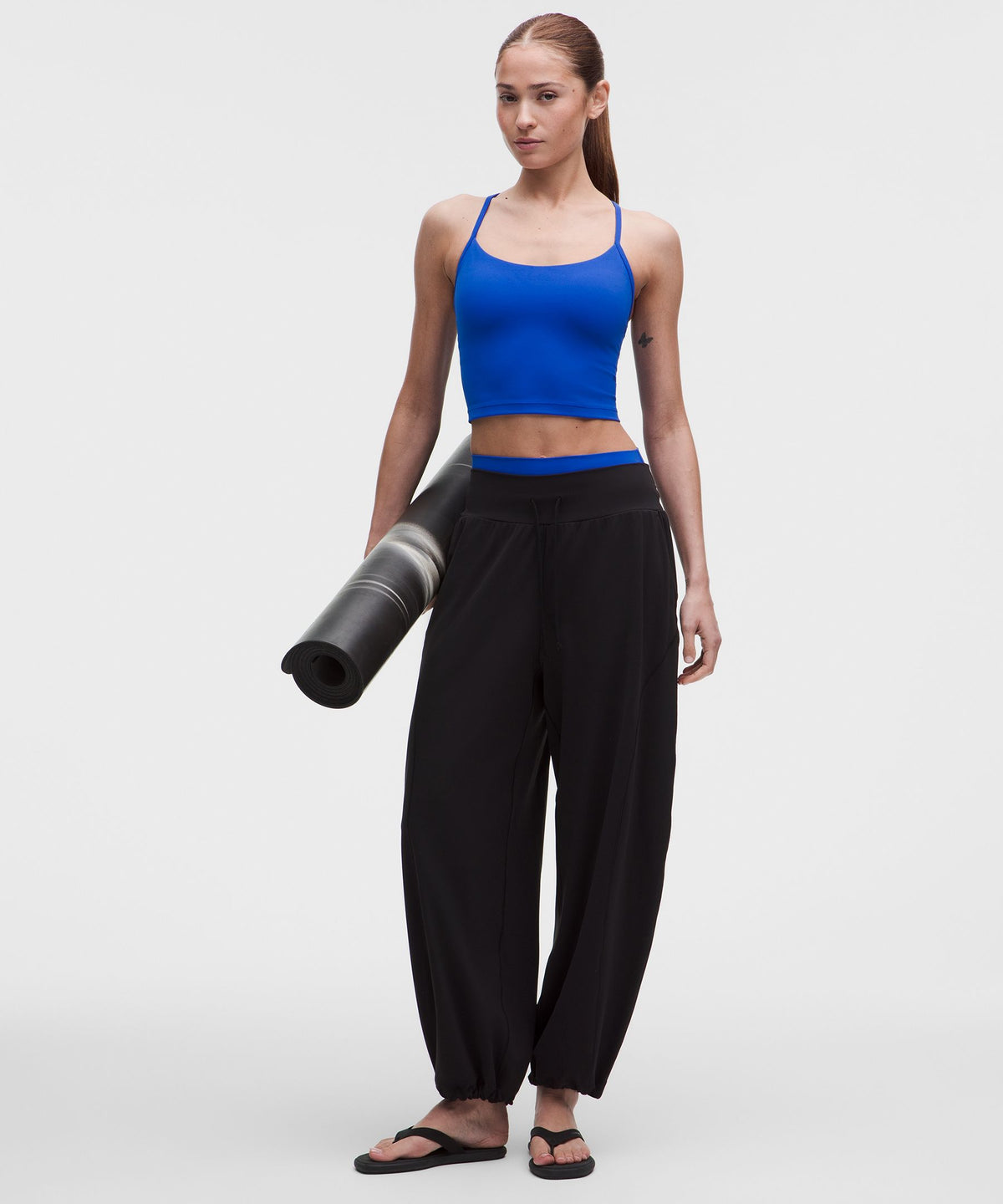 Flow Y Cropped Tank TopLight Support, B/C Cup