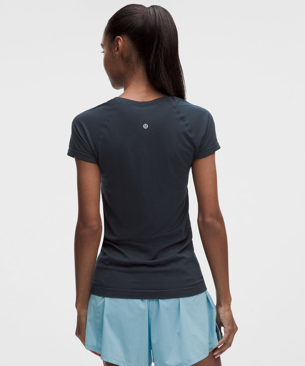 Swiftly Tech Short-Sleeve Shirt 2.0Hip Length