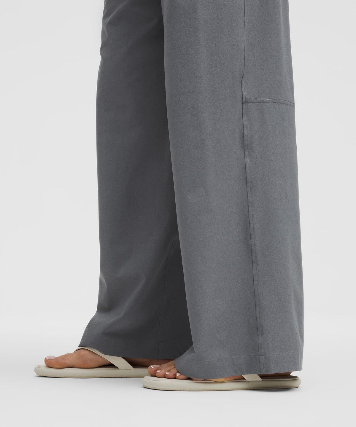 Swift Mid-Rise Wide-Leg Pant