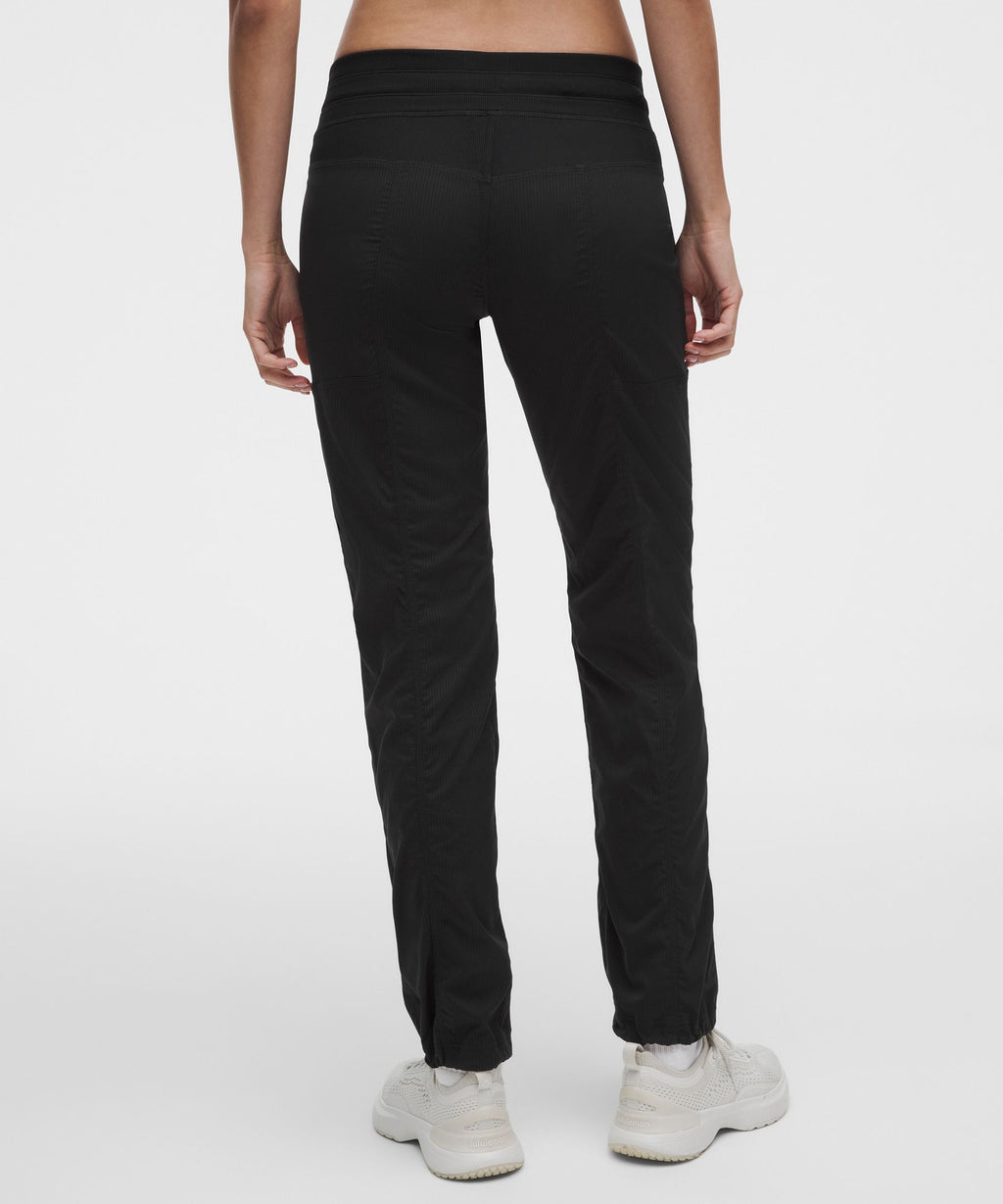 Dance Studio Mid-Rise PantShort