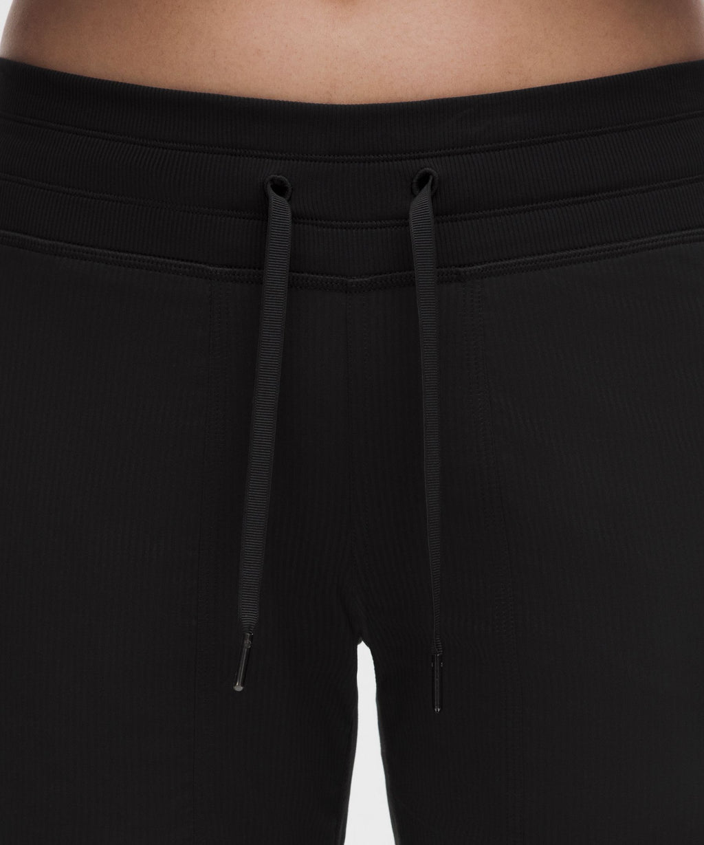 Dance Studio Mid-Rise PantShort