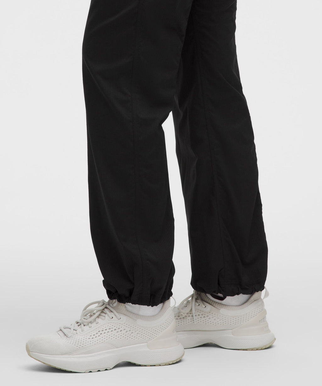 Dance Studio Mid-Rise PantShort