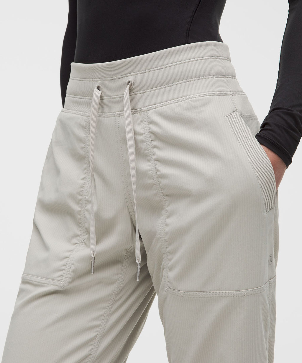 Dance Studio Mid-Rise PantShort