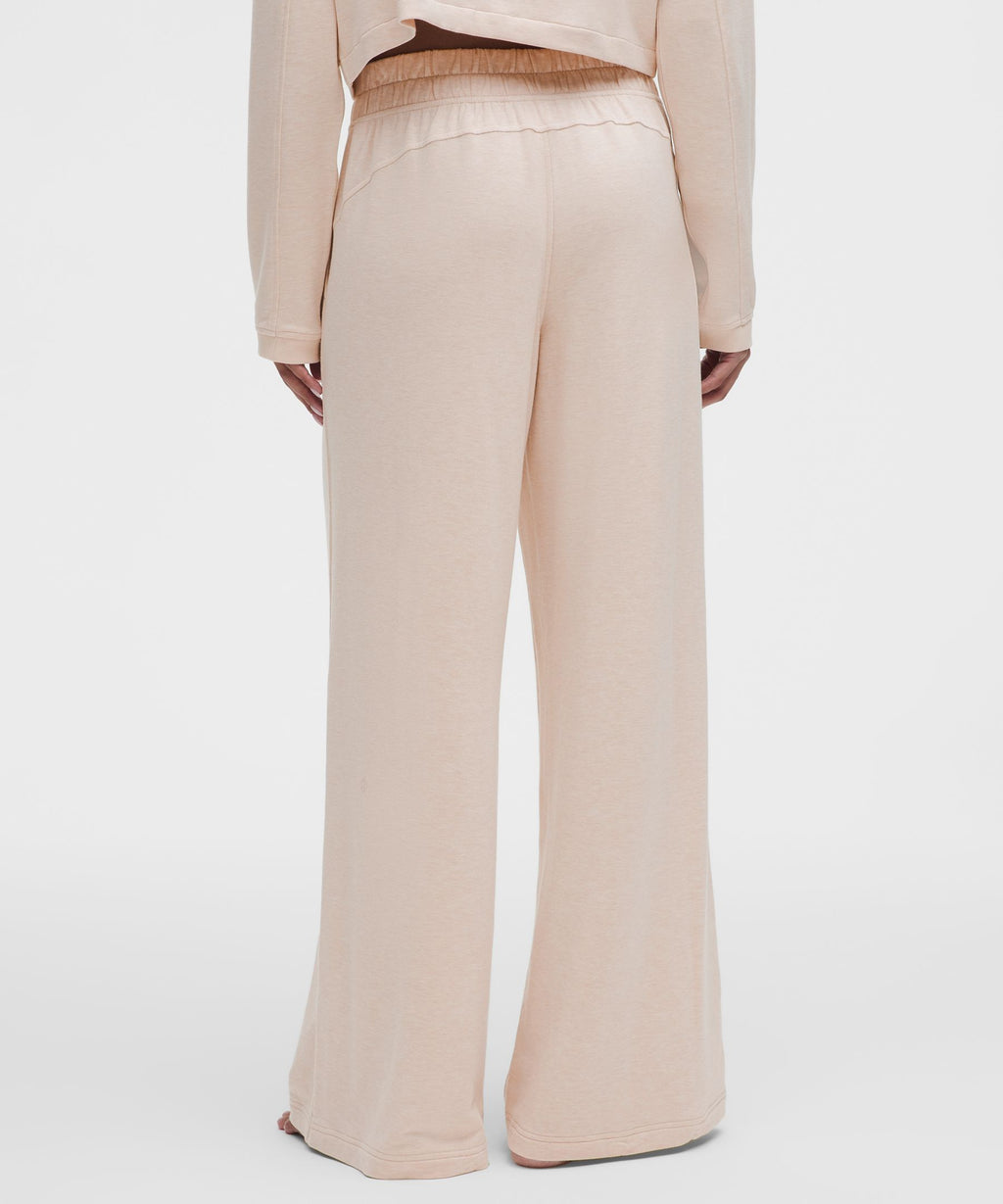 BeCalm Mid-Rise Wide-Leg Pant