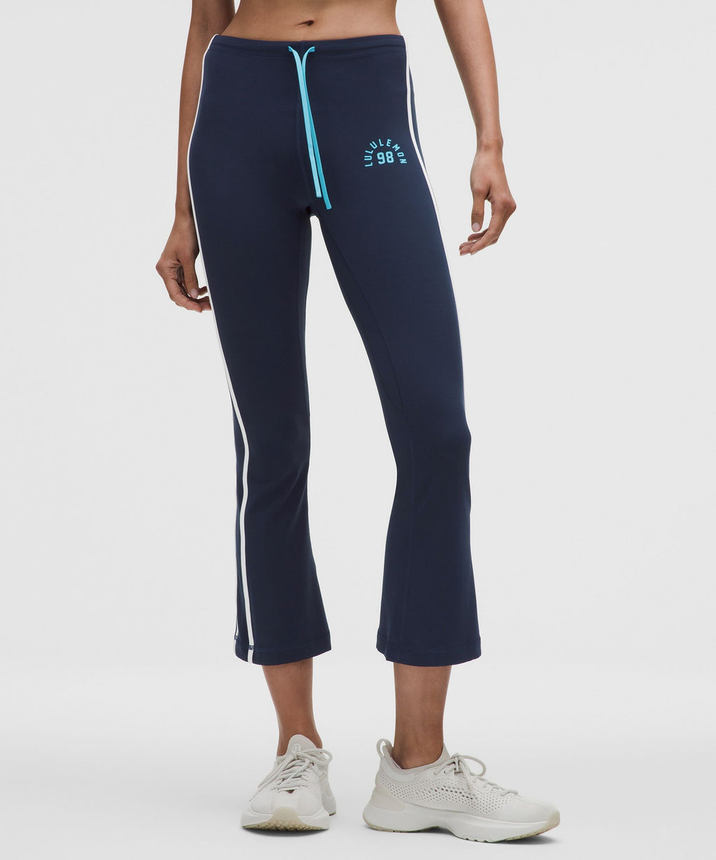 Nulu Sporty Trim Mid-Rise Flared Pant