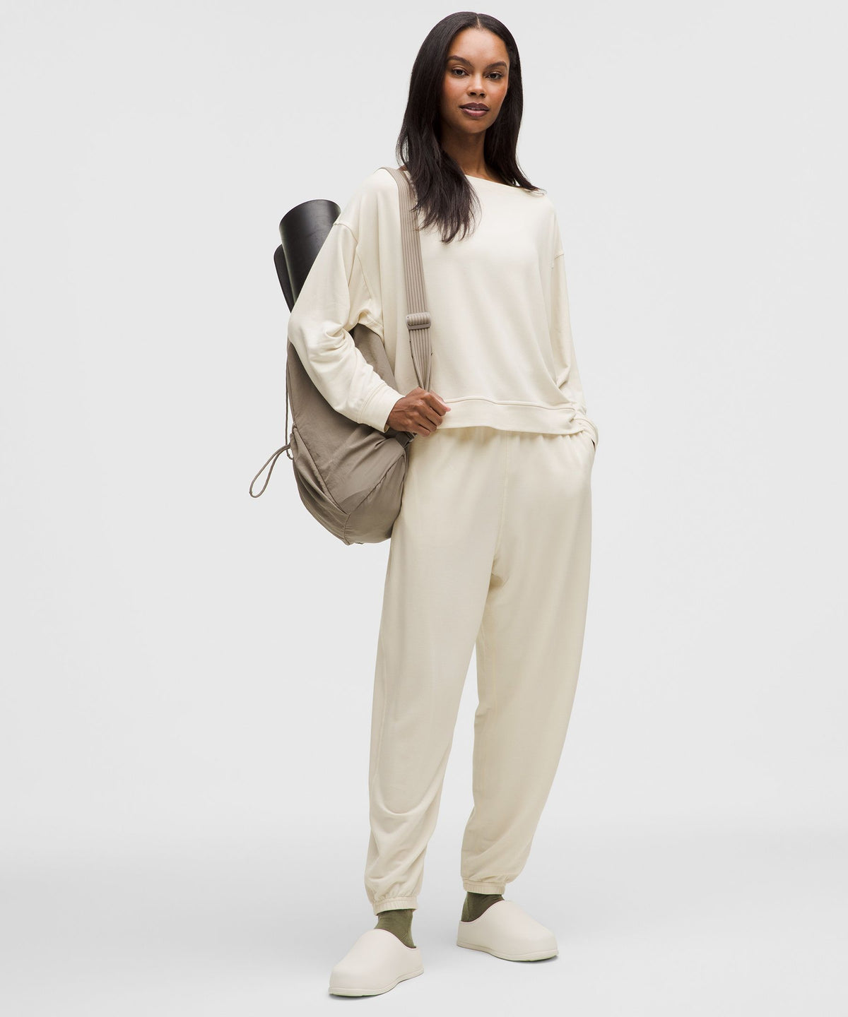 BeCalm Oversized Mid-Rise Pant