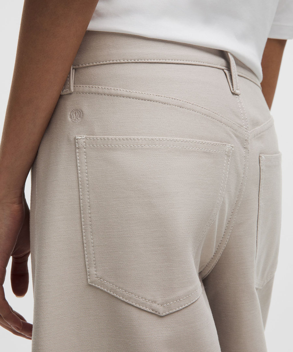 EasyFive Low-Rise Classic Wide-Leg PantShort