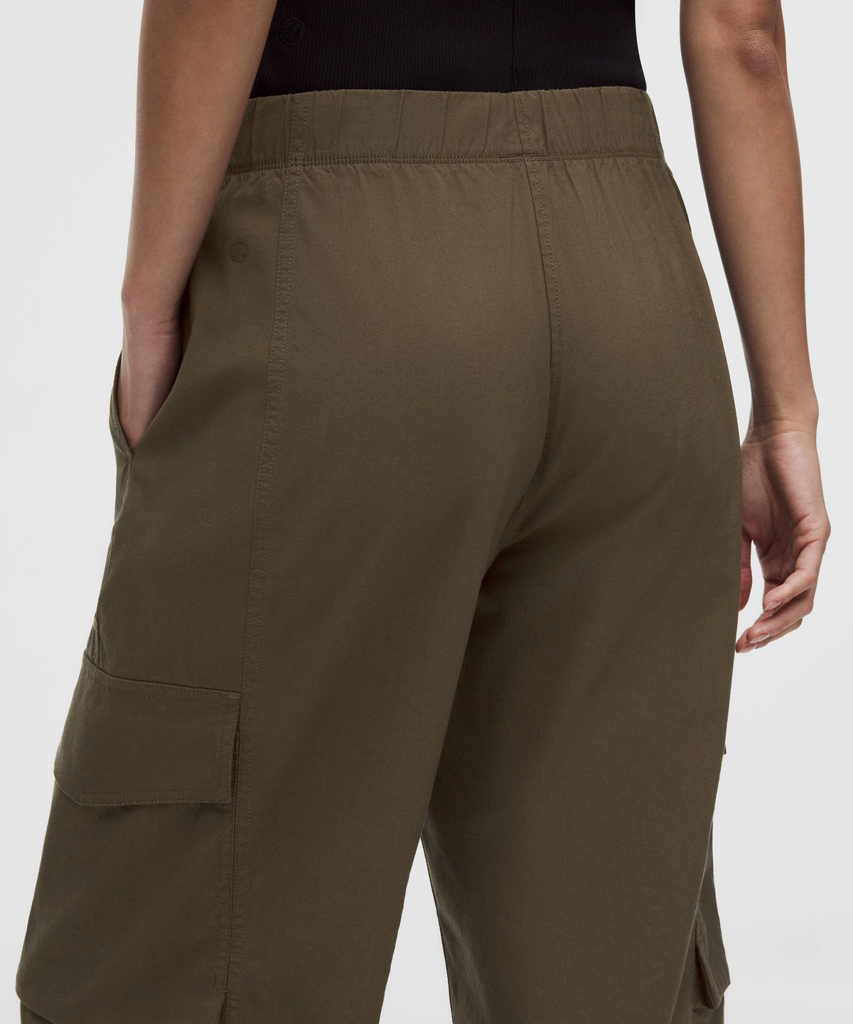 LuluLinen Mid-Rise Cargo Pant