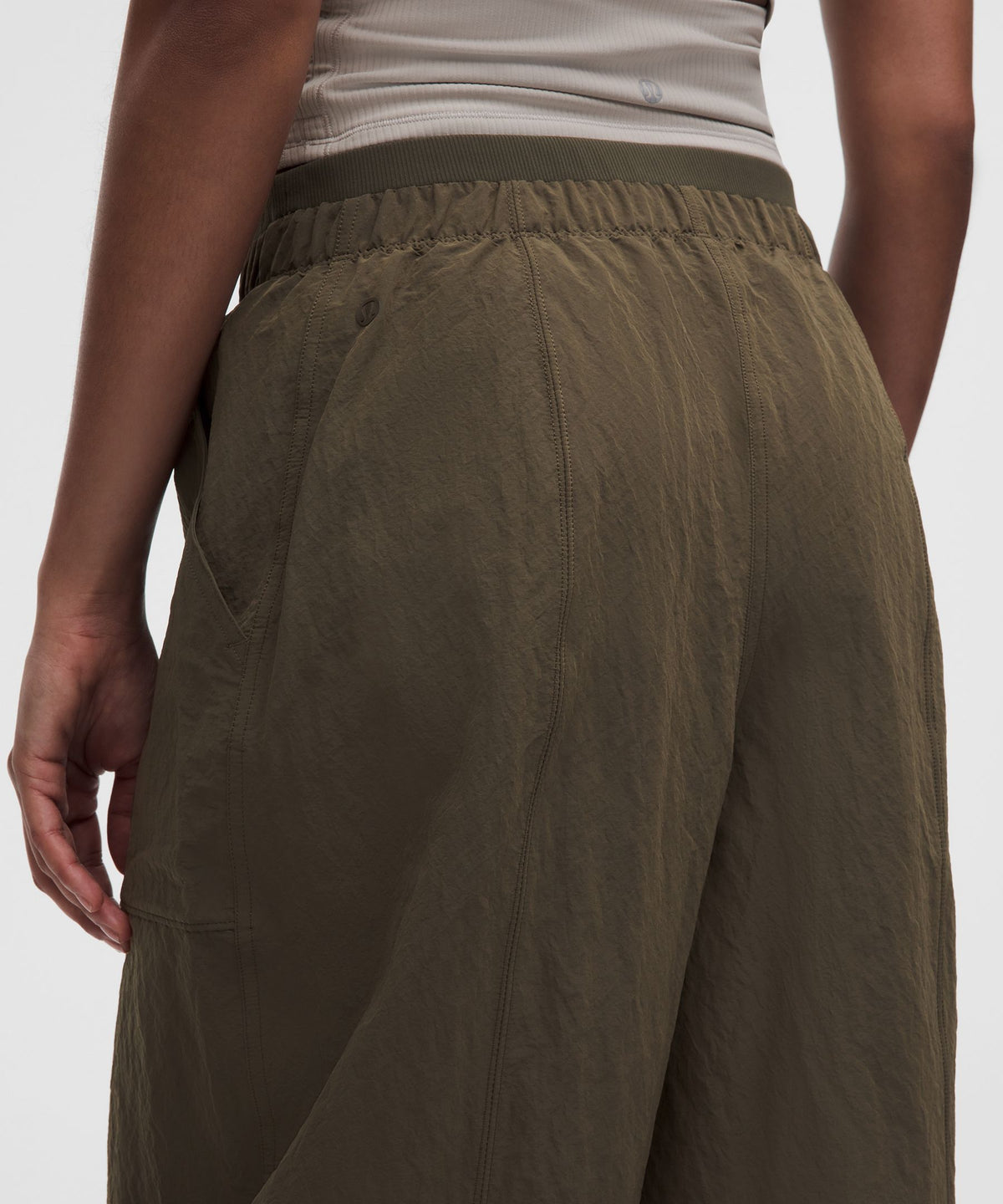 Crinkle Nylon Mid-Rise Barrel-Leg PantShort