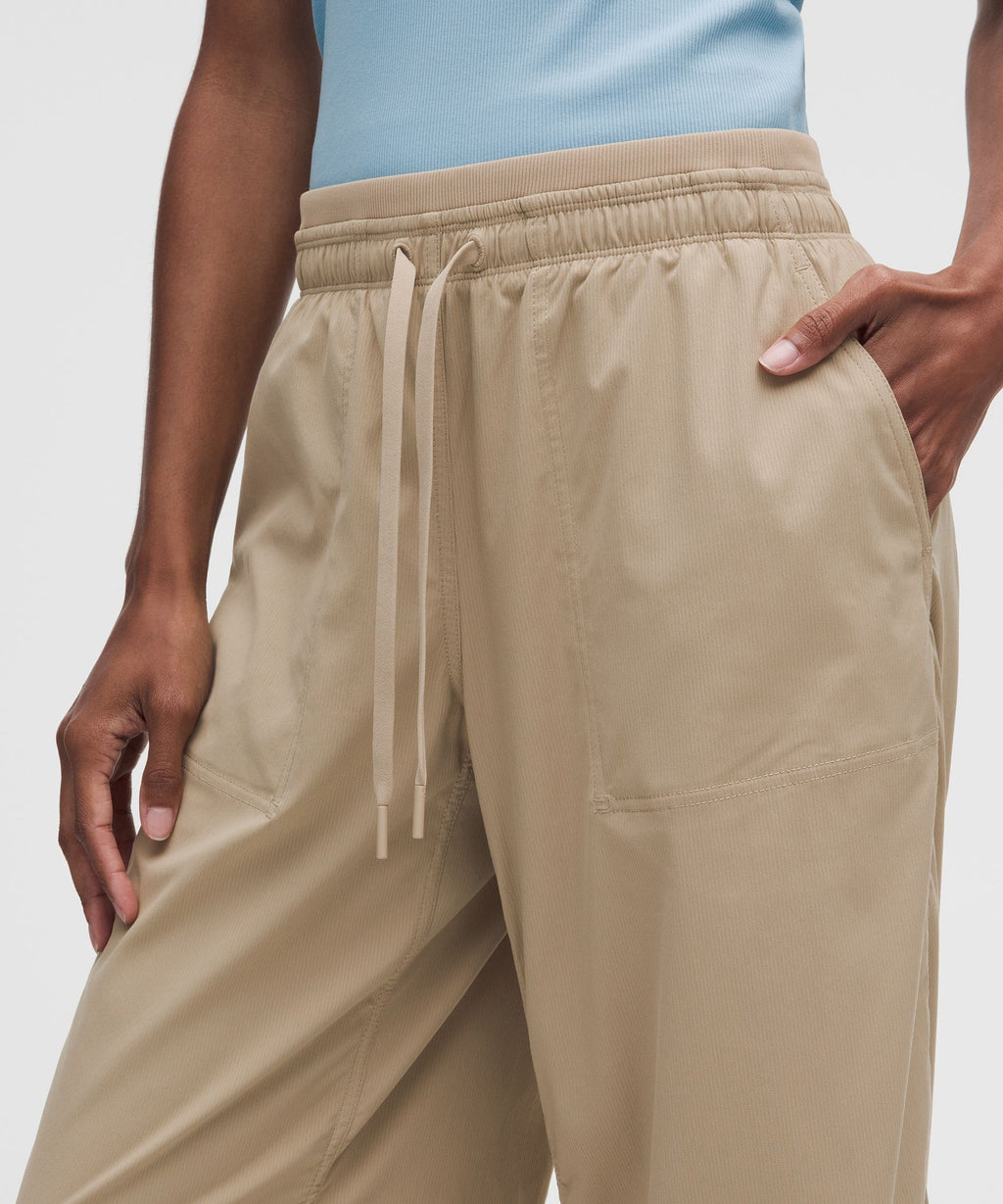 Dance Studio Evolve Low-Rise Oversized PantRegular
