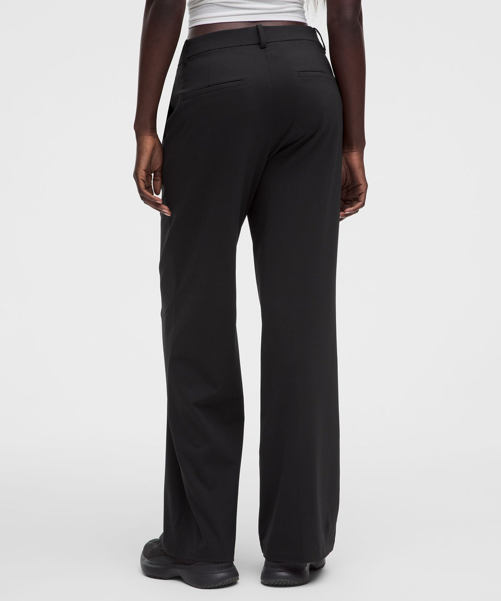 Daydrift Mid-Rise Stacked-Leg TrouserShort