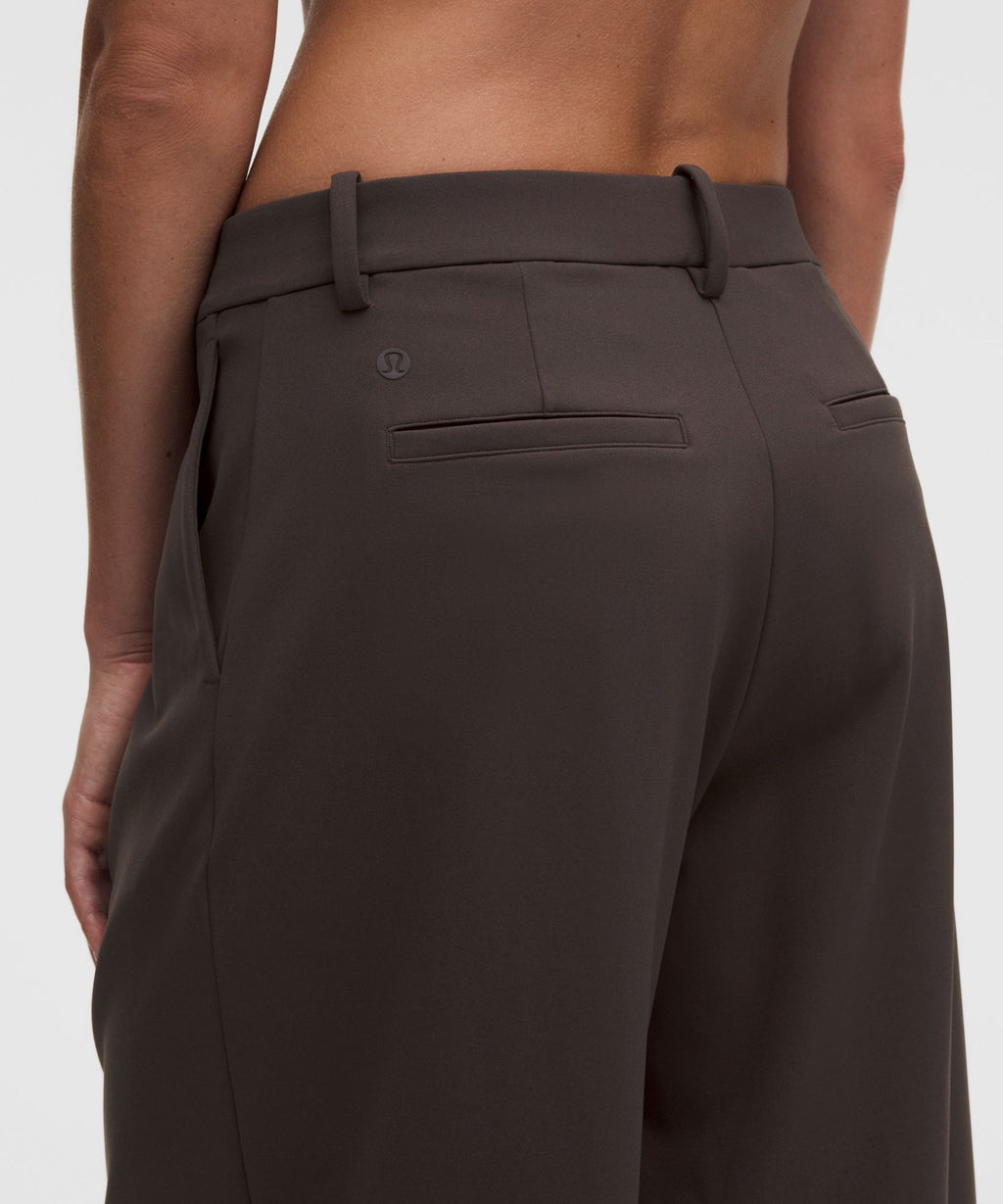 Daydrift Low-Rise Extra-Wide Leg TrouserShort