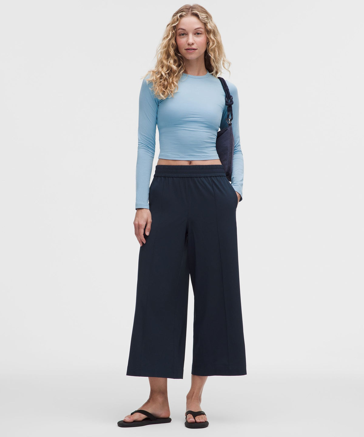 Breezily Mid-Rise Cropped Pant