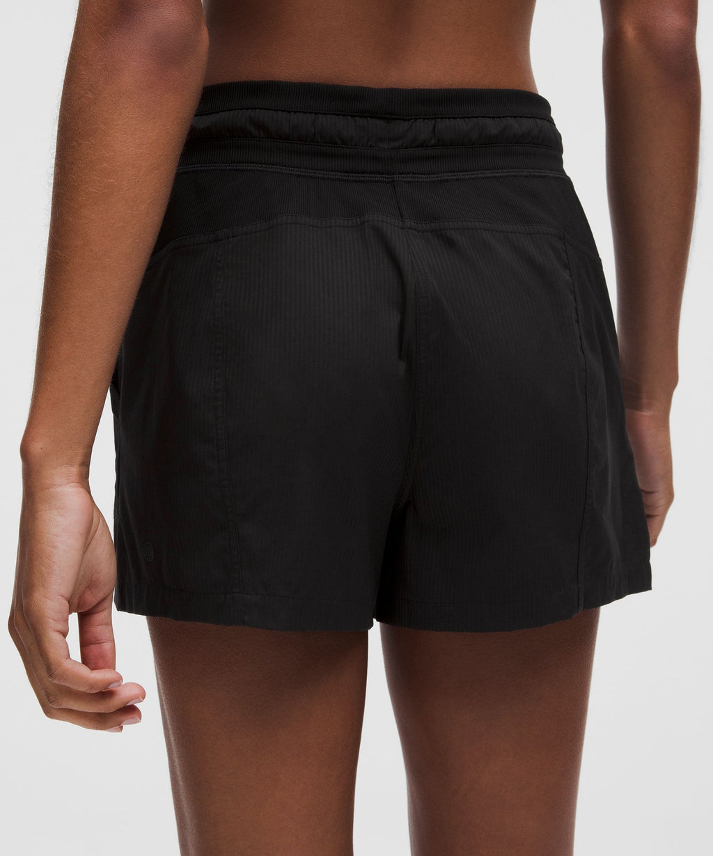 Dance Studio High-Rise Short 3.5"