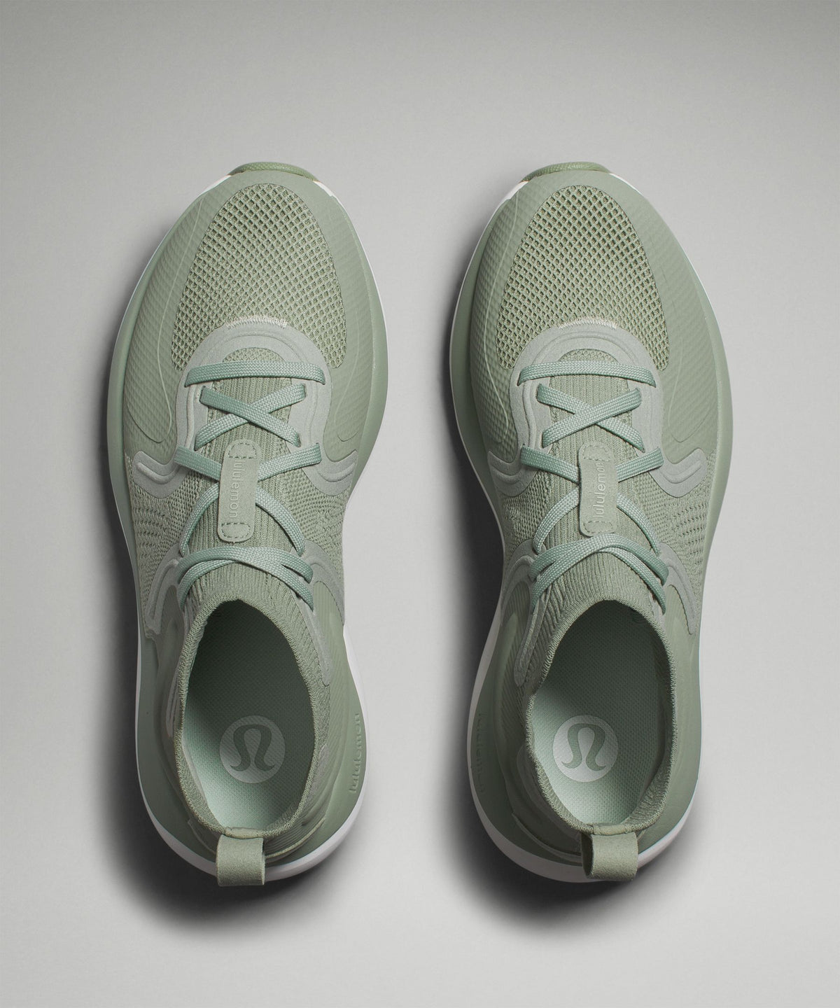 Women's Chargefeel 2 Mid Workout Shoe